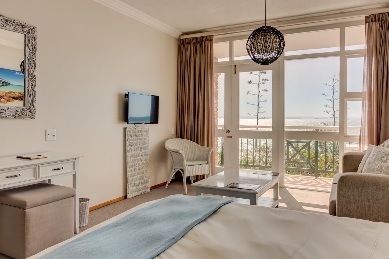 Brookes Hill Suites Hotel Port Elizabeth Exterior photo